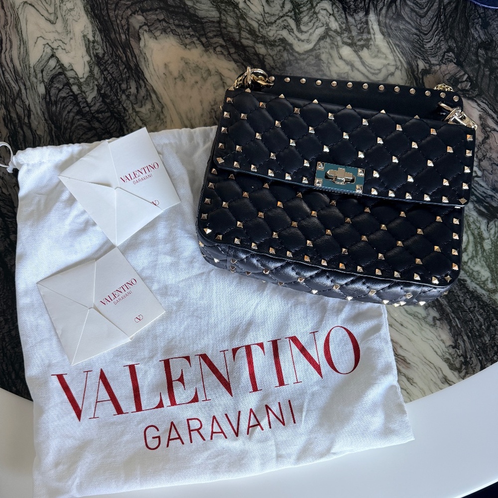 Valentino Garavani medium Rockstud Spike shoulder bag